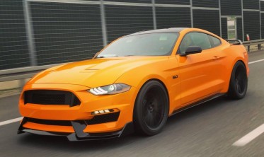 Передній бампер Ford Mustang з дифузором у стилі Shelby GT350 фото