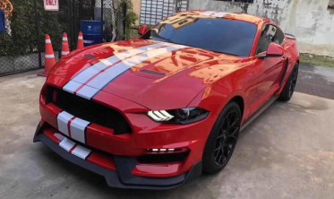 Передній бампер Ford Mustang з дифузором у стилі Shelby GT350 фото