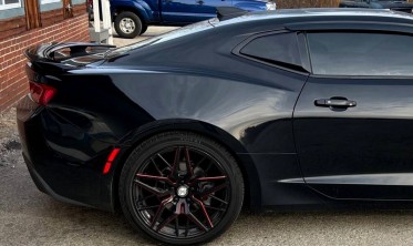 Накладки на боковые окна Chevrolet Camaro (2016-2021) фото