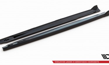Бічні тюнінгові накладки (лістви) на пороги BMW X6 M F96 / BMW X6 M-Pack G06 фото