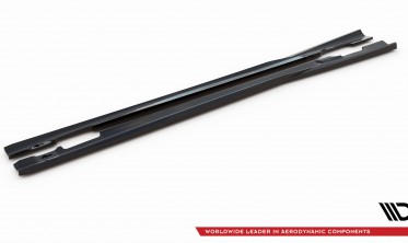 Боковые тюнинг накладки на пороги Mercedes C204 Coupe AMG-Line фото