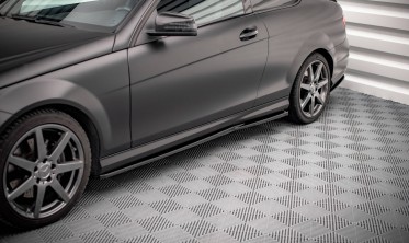 Боковые тюнинг накладки на пороги Mercedes C204 Coupe AMG-Line фото