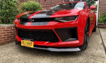 Дифузор переднього бампера Chevrolet Camaro 6 (2016-2018) gloss фото
