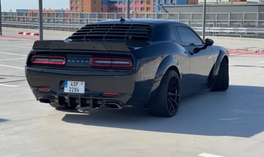 Спойлер крышки багажника Dodge Challenger стиль wicker bill фото