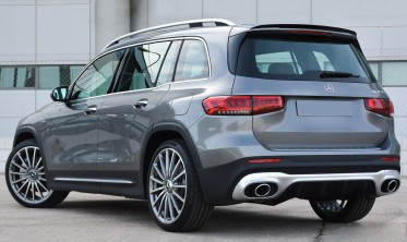 Тюнінговий спойлер кришки багажника MERCEDES GLB X247 у стилі AMG фото