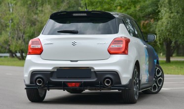Тюнинговый спойлер (накладка) на крышку багажника SUZUKI SWIFT VI фото