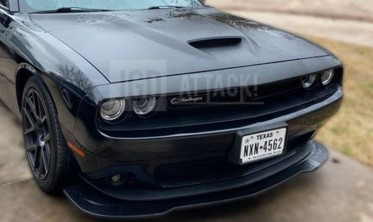 Дифузор на передній бампер Dodge Challenger (2015-2021 р/т) фото