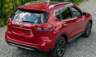 Алюмінієві рейлінги на дах NISSAN X-TRAIL III T32 фото