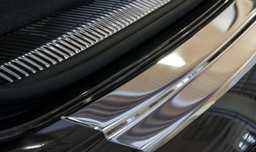 Защитная листва на край заднего бампера Audi Q7 МК2 фото