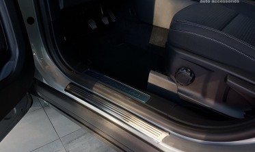 Захисні накладки на поріжки Ford Kuga 3 фото