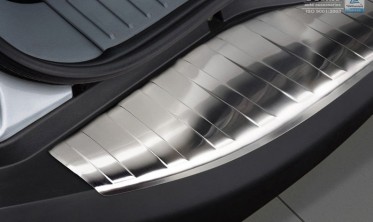 Захисна накладка на задній бампер Ford S-MAX I фото