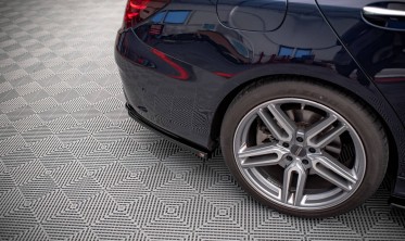 Боковые накладки на задний бампер Mercedes C W205 C43 sedan послерестайл фото