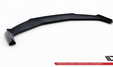 Передняя накладка на бампер BMW 7 M-Pack / M760e / i7 M-Pack G70 вер. 3 фото