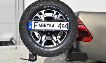 Крепление запаски к модульному рычагу Toyota Hilux (2020-...) фото