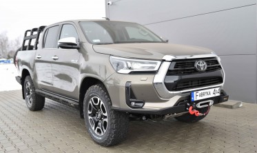 Силовой передний бампер Toyota Hilux (2020-...) версия slim фото