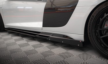 Боковые диффузоры + накладки на пороги Audi R8 Mk2 послерестайл фото
