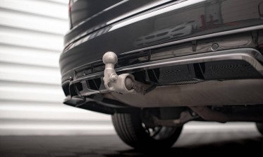 Тюнінгова накладка на задній бампер Volvo XC90 Mk2 R-Design рестайл фото
