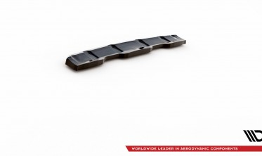 Центральна накладка на задній бампер Volvo XC60 Mk1 R-Design рестайл фото