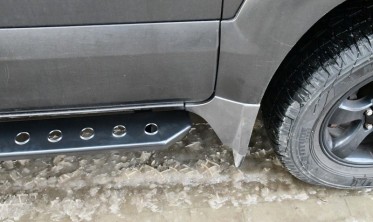 Пороги з отворами Toyota Land Cruiser Prado J120 фото