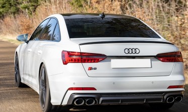 Спойлер крышки багажника Audi A6 C8, черный фото