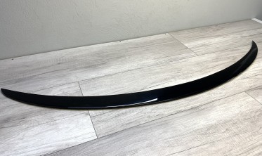 Спойлер багажника Tesla Model 3, чорний фото