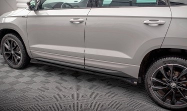 Бічні тюнінгові накладки на пороги Skoda Karoq Mk1 рестайл Sportline фото