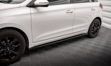 Боковые листвы под пороги Hyundai I20 Mk2 рестайл фото