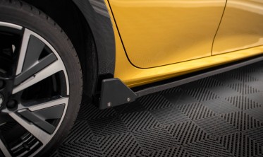 Дифузори + накладки на бічні пороги Peugeot 208 Mk2 версія GT фото