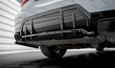 Центральная накладка на задний бампер BMW M340i G20 / G21 послерестайл фото
