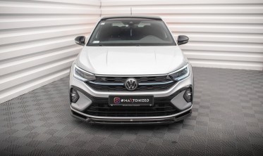 Тюнинговая накладка (диффузор) под передний бампер Volkswagen Taigo Mk1 R-Line фото