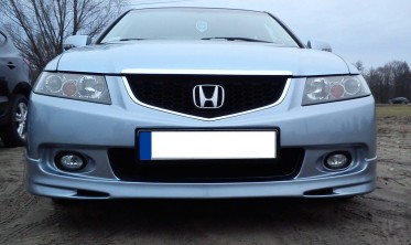 Дифузор переднього бампера Honda Accord VII у стилі Type-R фото