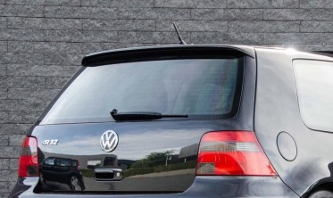Спойлер кришки багажника VW Golf IV у стилі R32 фото
