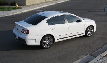 Тюнинговые пороги VW Passat B6 3C в стиле R-GT фото