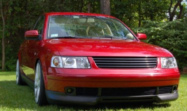 Накладки переднего бампера (клыки) VW Passat B5 (1996-2000) дорестайл фото