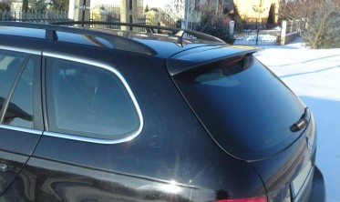 Спойлер крышки багажника VW Golf 5, 6 Kombi фото