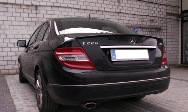 Спойлер багажника Mercedes W204 в стилі AMG фото
