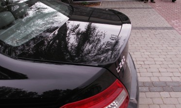 Спойлер багажника Mercedes W204 в стилі AMG фото