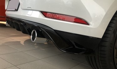 Дифузор заднього бампера VW Golf VII у стилі TCR фото