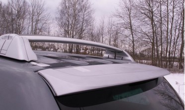 Спойлер багажника VW Touareg 7L фото