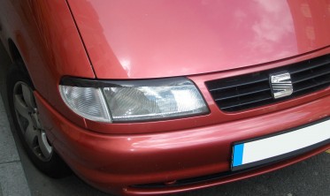 Накладки на передні фари VW Sharan / Seat Alhambra дорестайл фото