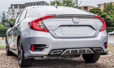Тюнінг накладка заднього бампера Honda Civic X sedan фото