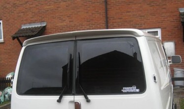 Спойлер козырек VW T4 на распашные двери  фото