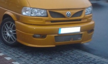 Накладка переднього бампера VW T4 рестайлінг фото