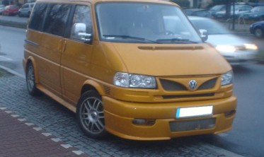 Тюнінгова решітка радіатора VW T4 рестайлінг фото