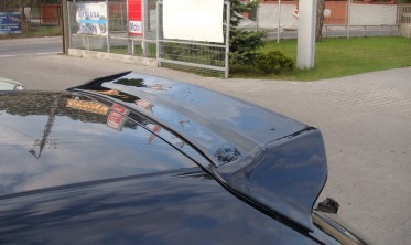 Спойлер багажника Toyota Corolla E11 хетчбек 3 двери фото