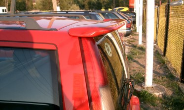 Спойлер крышки багажника Volvo 850 / V70 / XC70 фото