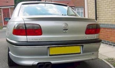 Накладка заднего бампера Opel Omega B седан фото