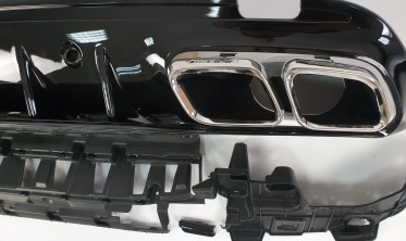 Задній дифузор у стилі C63 AMG для Mercedes C-Class W205 фото