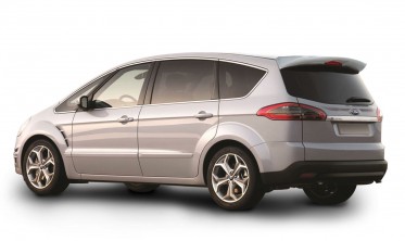 Спойлер на крышку багажника Ford S-MAX I фото