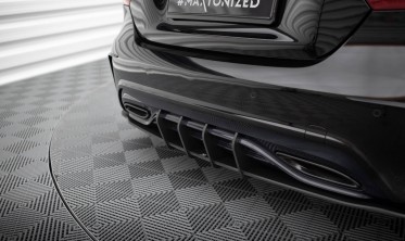 Центральная накладка на задний бампер Street Pro Mercedes-Benz A AMG-Line W176 рестайл фото